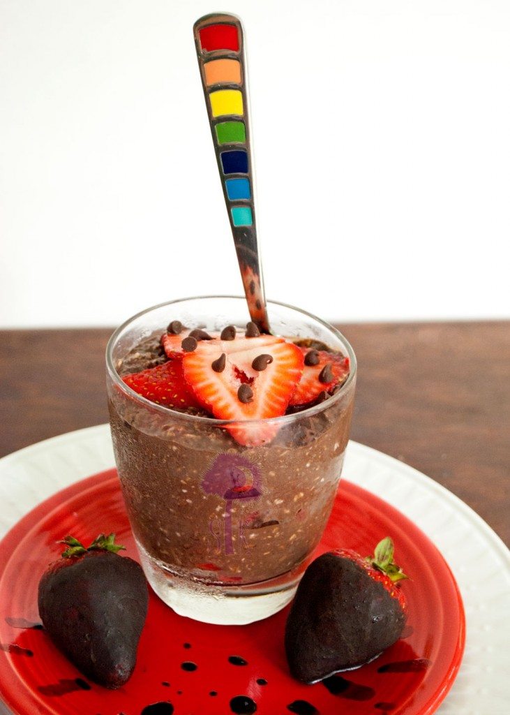 Chocolate Covered Strawberry Overnight Oats