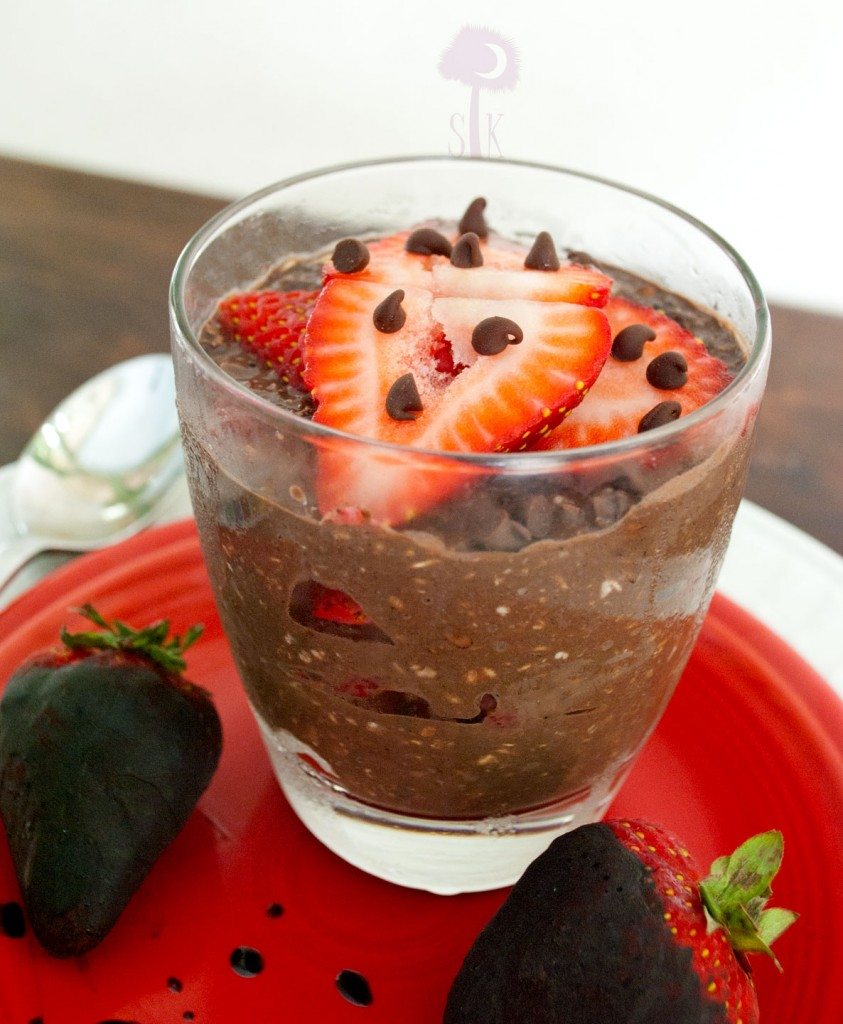 Chocolate Covered Strawberry Overnight Oats