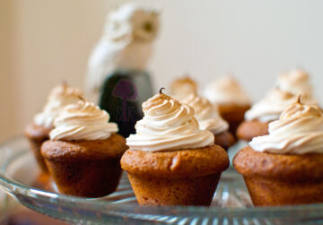 Bubbling Butterbeer Blondie Bites & Bars