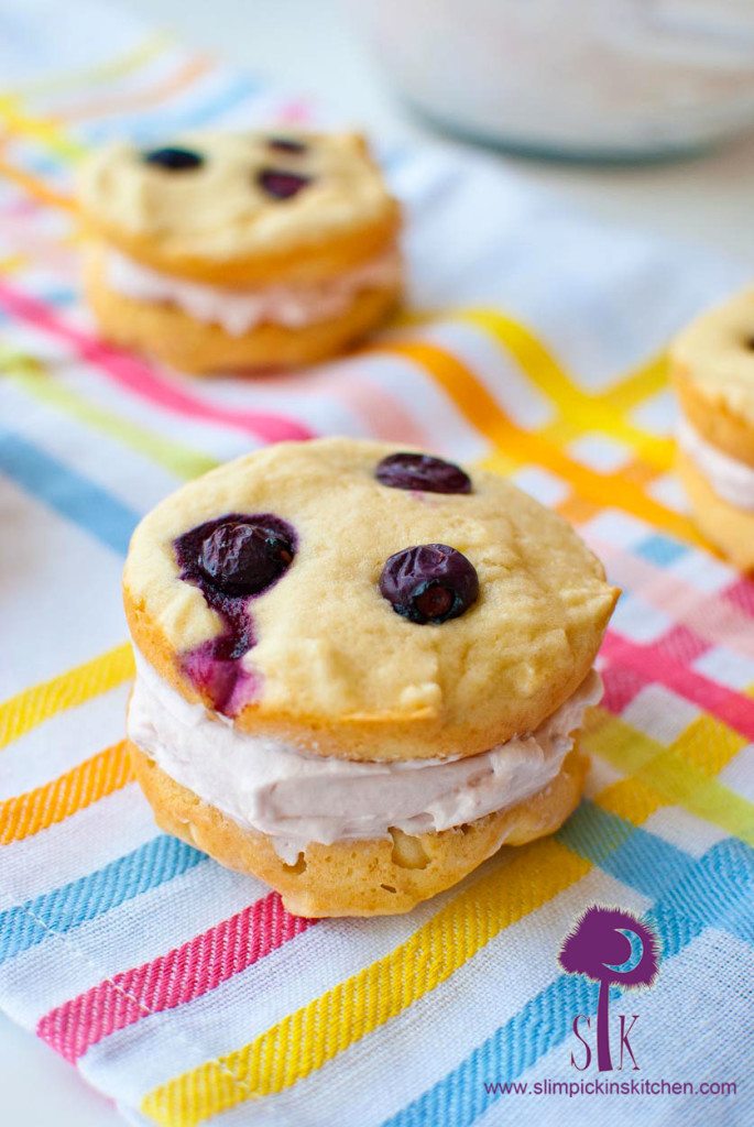 Berry Vanilla Whoopie Pies 3