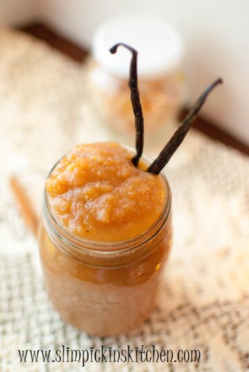 Slow Cooker Vanilla Bean Apple Cider Applesauce