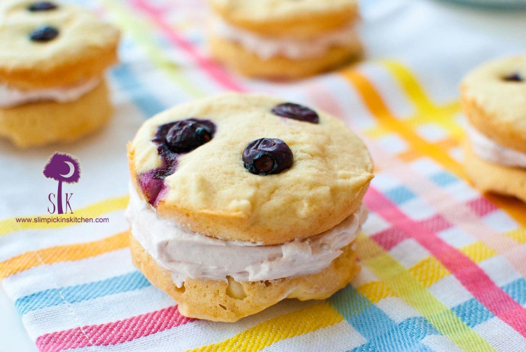 Berry Vanilla Whoopie Pies 2