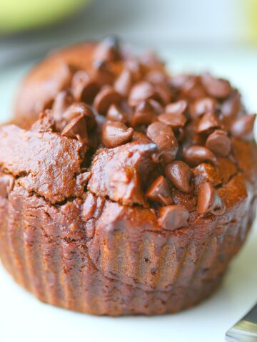 Flourless Chocolate Muffins: Finally! A paleo breakfast option made without eggs! These flourless chocolate muffins are so fudgy and decadent , you would never know they were made without butter, oil, or sugar!