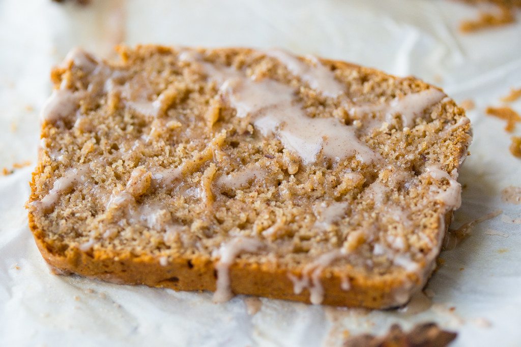 Chia and Chai Breakfast Bread: A seductively spiced, no-knead, easy to make bread recipe that's the perfect quick breakfast on a crisp fall morning! 