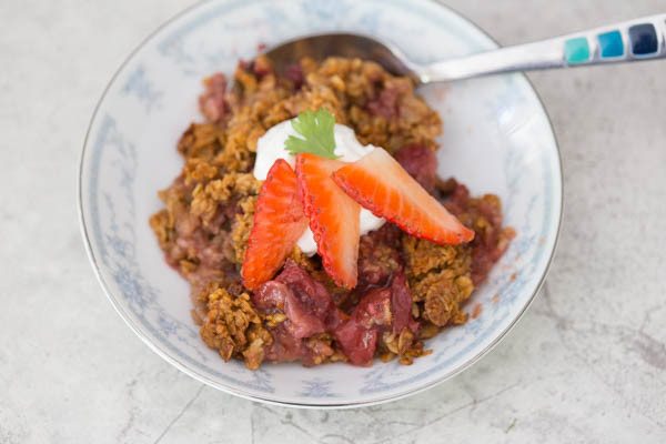 Set the course for a glorious morning by feeding your kids dessert for breakfast! Little will they know, this easy and healthy Peanut Butter and Jelly Breakfast Cobbler is healthy and loaded with fresh fruit, fiber, vitamins & minerals and is refined sugar-free! 