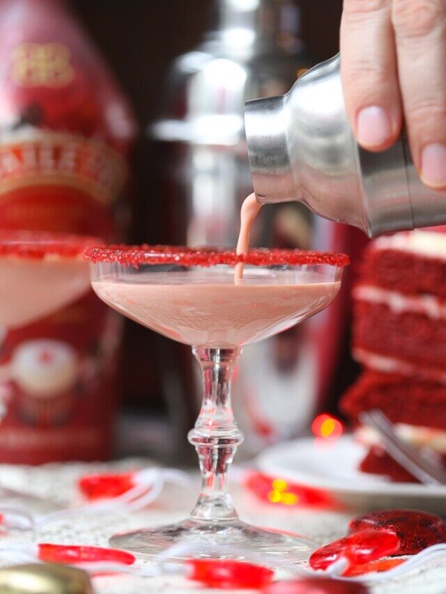 Red Velvet Chocolate Martinis
